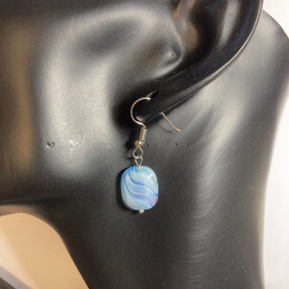 Murano Art Glass Swirl Bead Earrings Rectangle Blue White Silver Plated HandMade - Picture 7 of 7